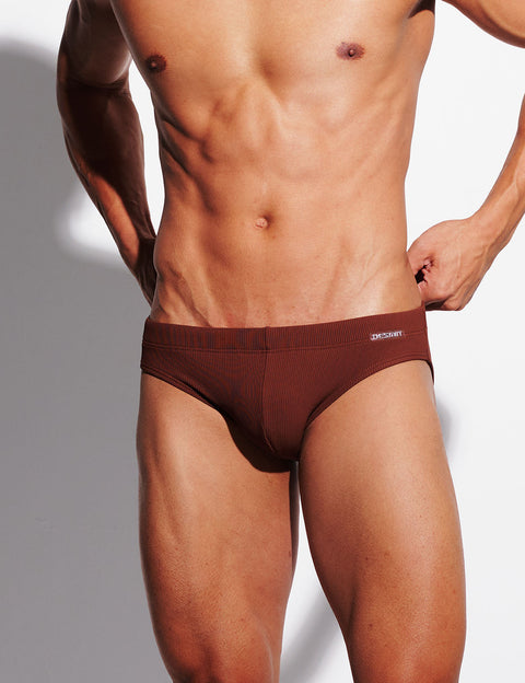Ribbed Low-Rise Swim Briefs with Removable Enhancing Cup S3634